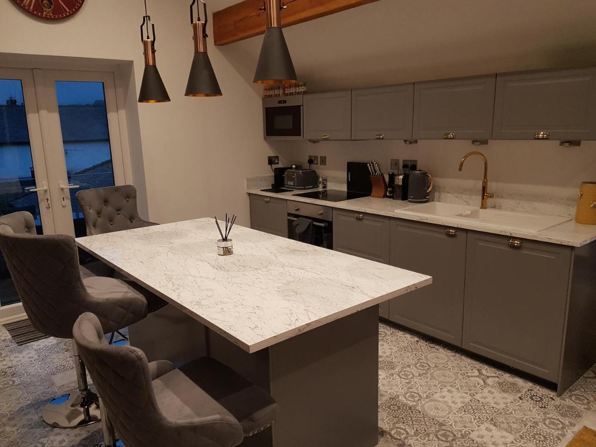 Central Windermere Luxury Two Bed Apartment Dog Friendly 外观 照片